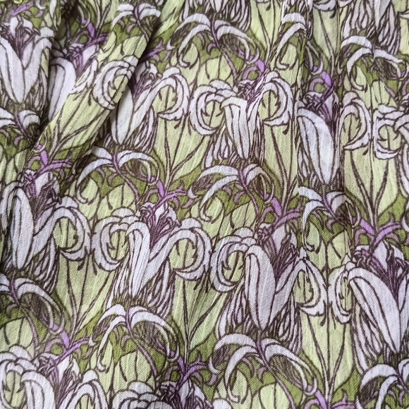 2 branded top - Picture 7 of 7